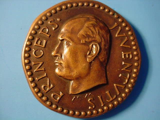 Mussolini Medallion