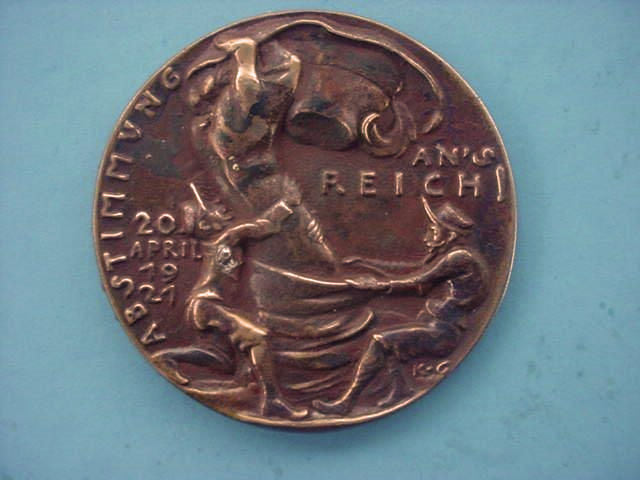 Goetz Medallions