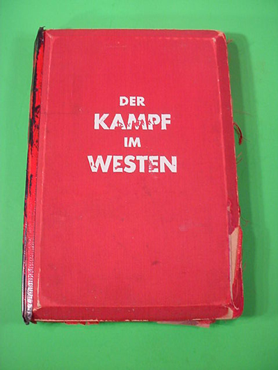 3-D Kampf in Westen Book